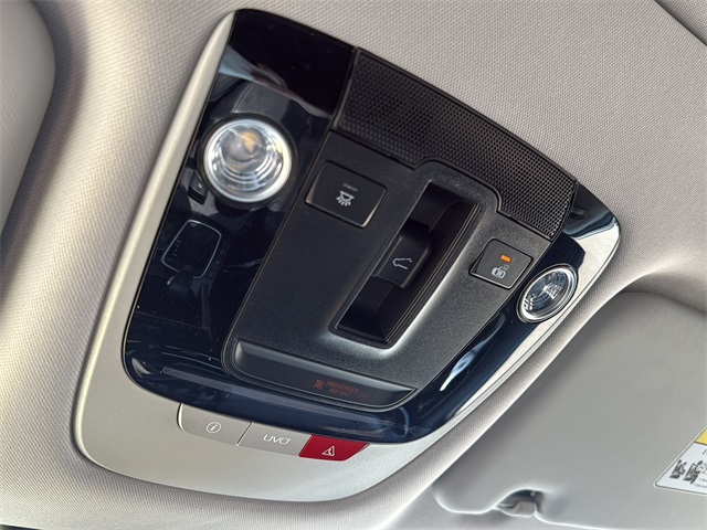 2023 Kia Seltos SX photo 23