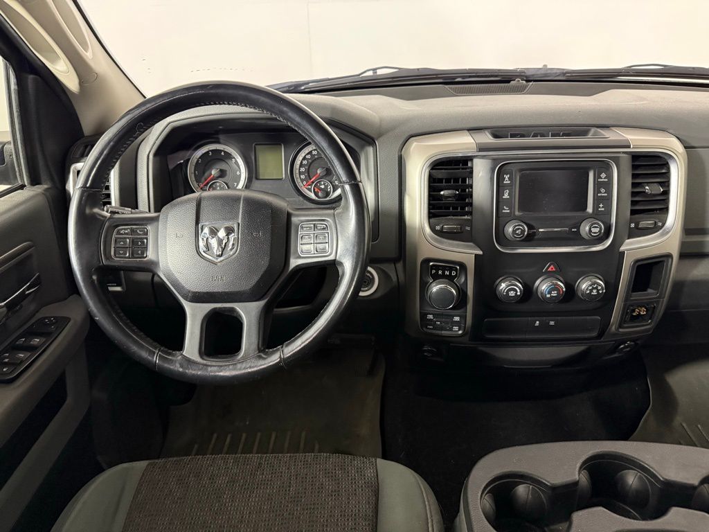 2015 Ram 1500 Big Horn photo 2