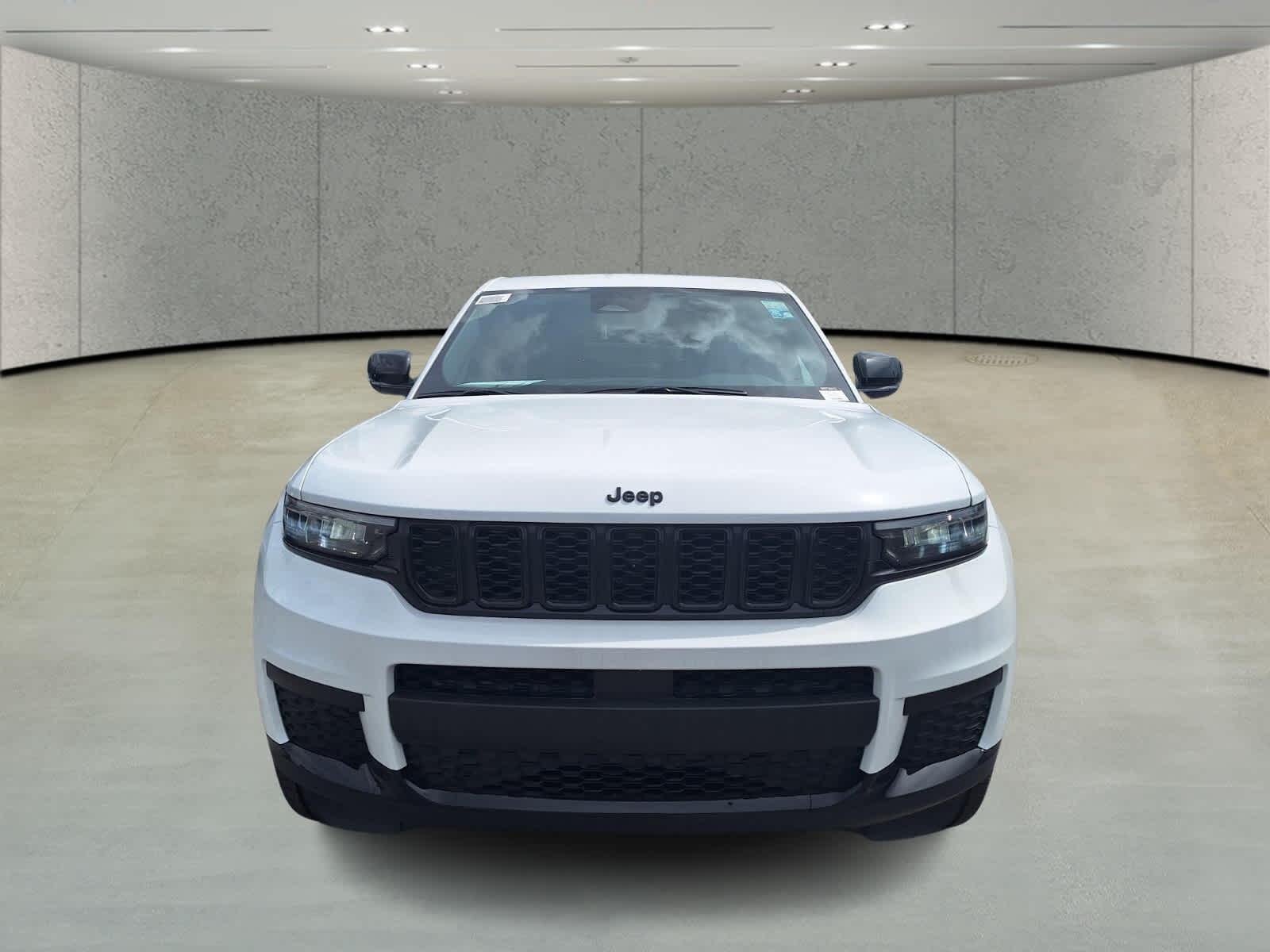 2024 Jeep Grand Cherokee Altitude X photo 2