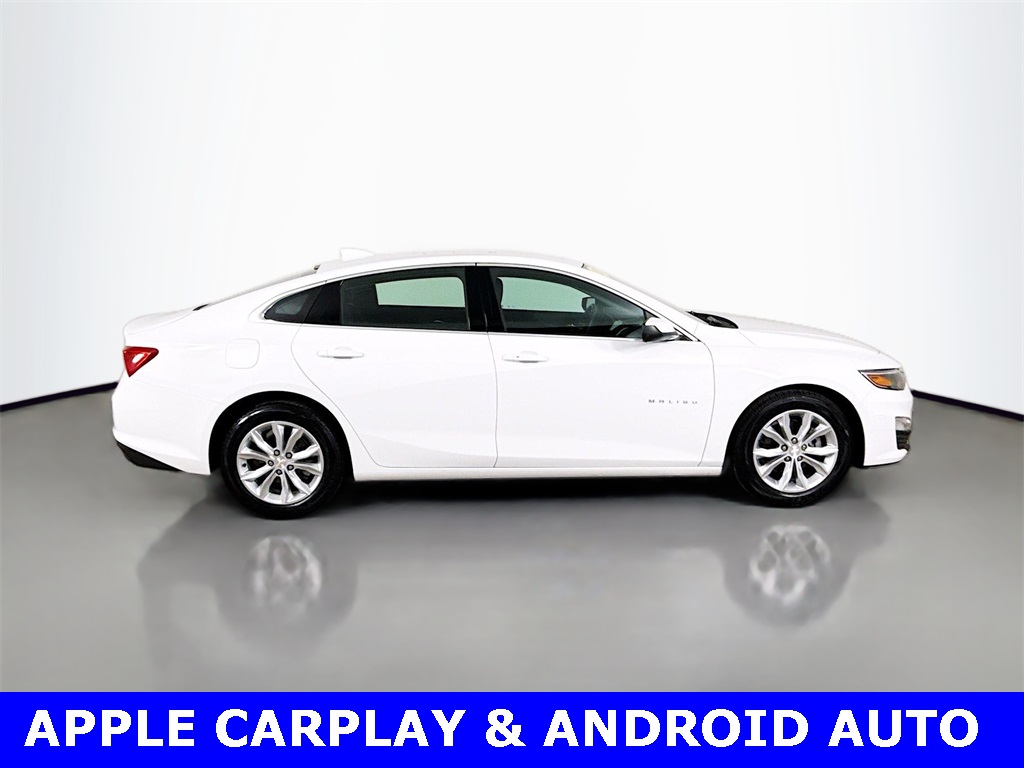 2023 Chevrolet Malibu 1LT photo 3