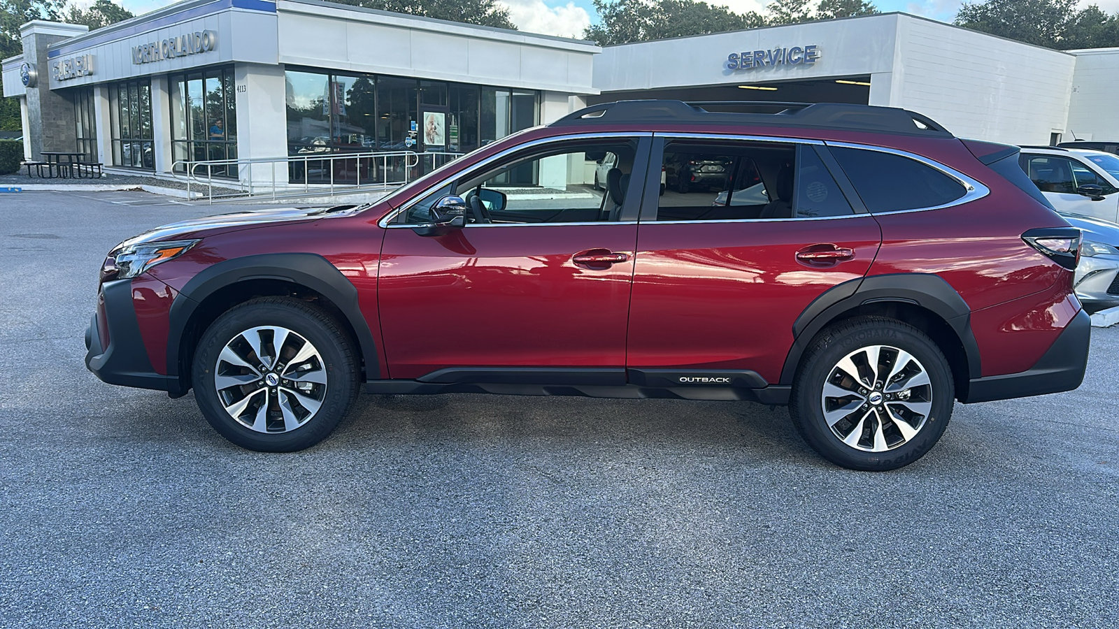 2025 Subaru Outback Limited photo 3