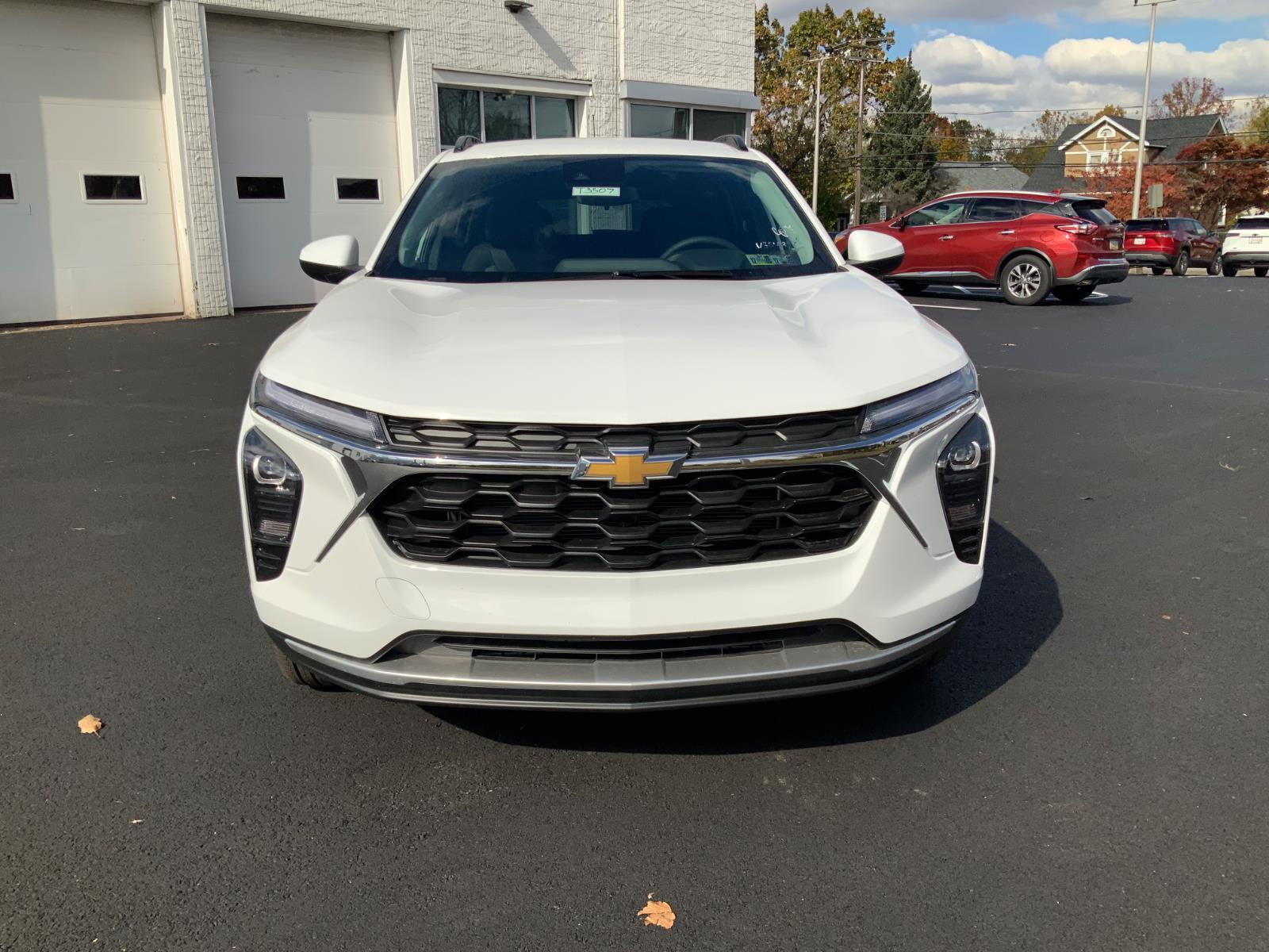 2026 Chevrolet Trax LT photo 2