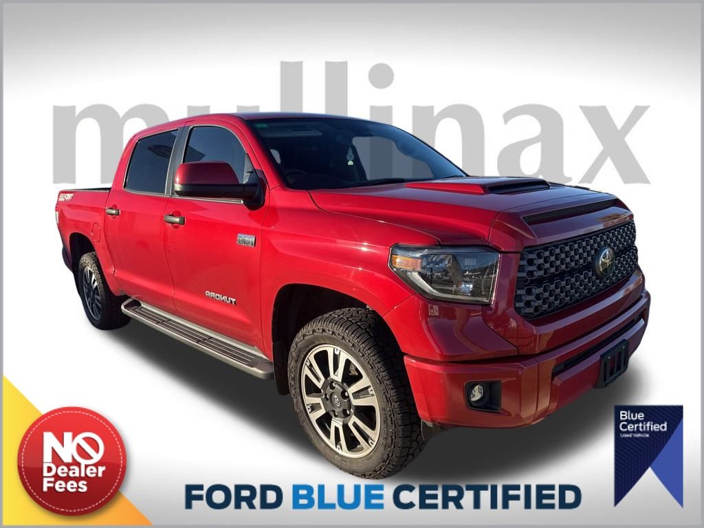 2020 Toyota Tundra SR5's photo