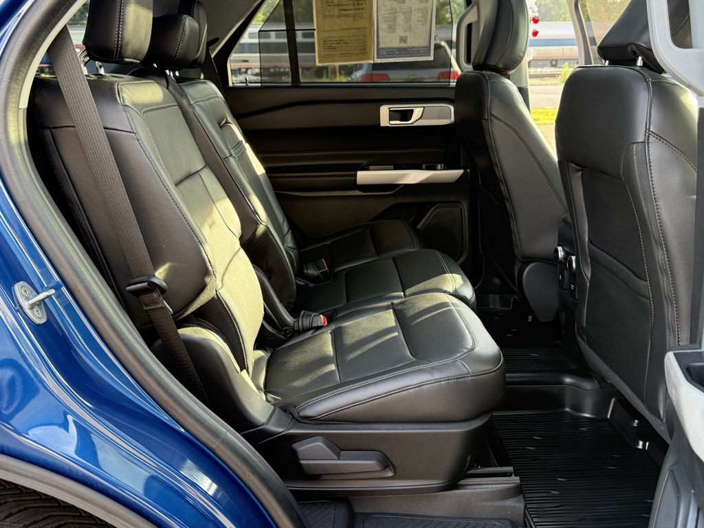 2022 Ford Explorer Limited photo 28