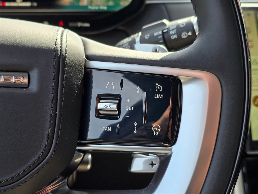 2025 Land Rover Range Rover Autobiography photo 15