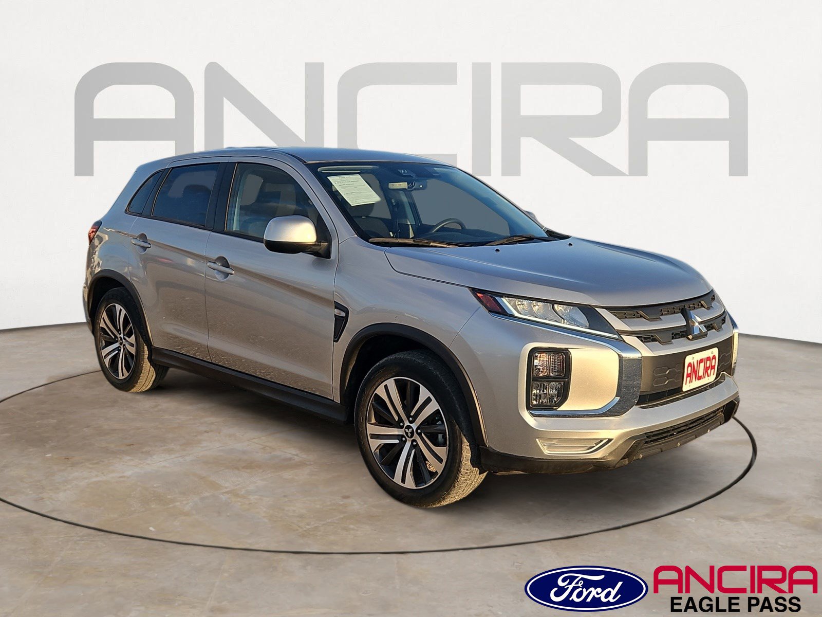 2023 Mitsubishi Outlander Sport ES's photo