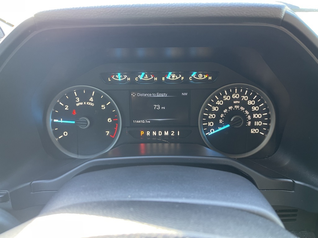 2016 Ford F-150 XLT photo 10