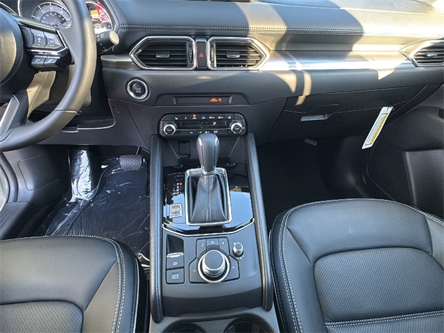2025 Mazda CX-5 2.5 S Preferred photo 13
