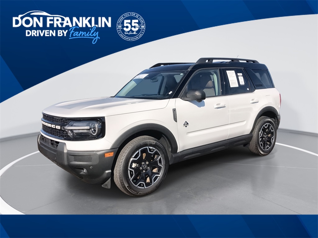 2025 Ford Bronco Sport Outer Banks's photo