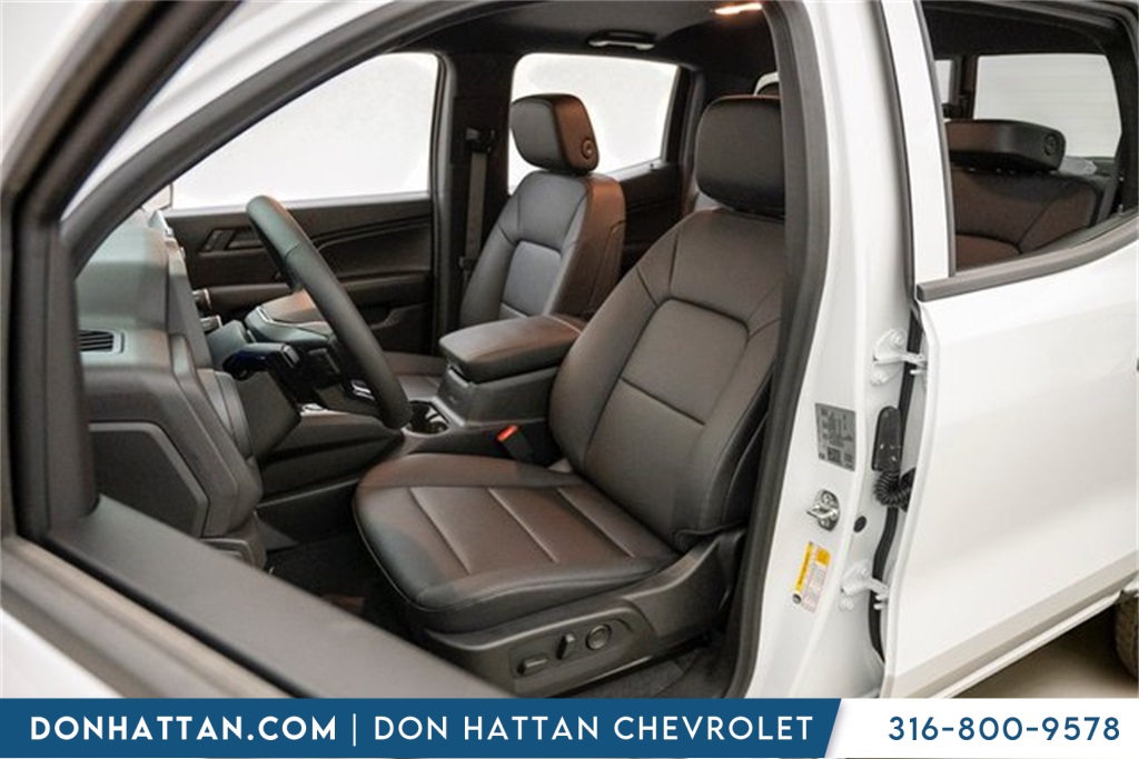2026 Chevrolet Colorado Trail Boss photo 4