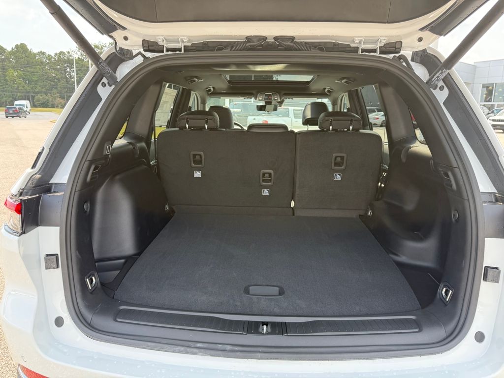 2025 Jeep Grand Cherokee Limited photo 21
