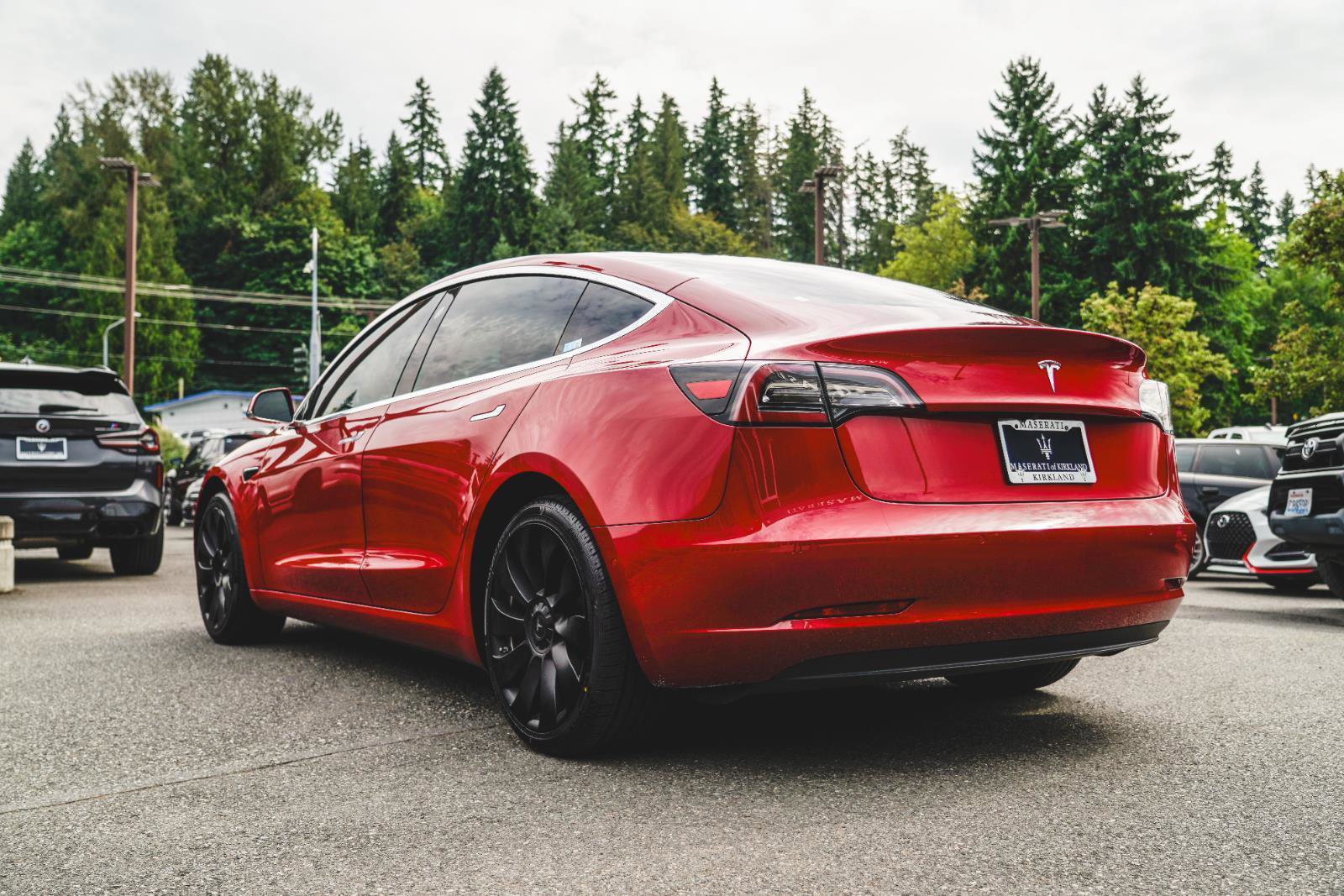 2018 Tesla Model 3 Long Range photo 11