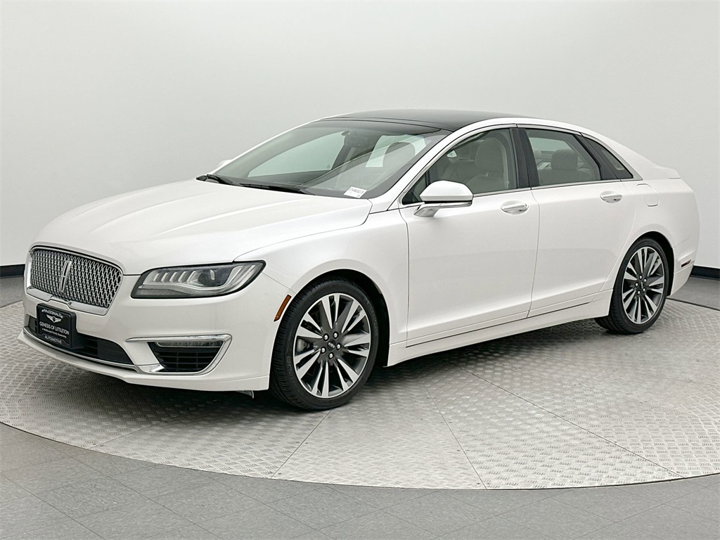 2017 Lincoln MKZ Select's photo