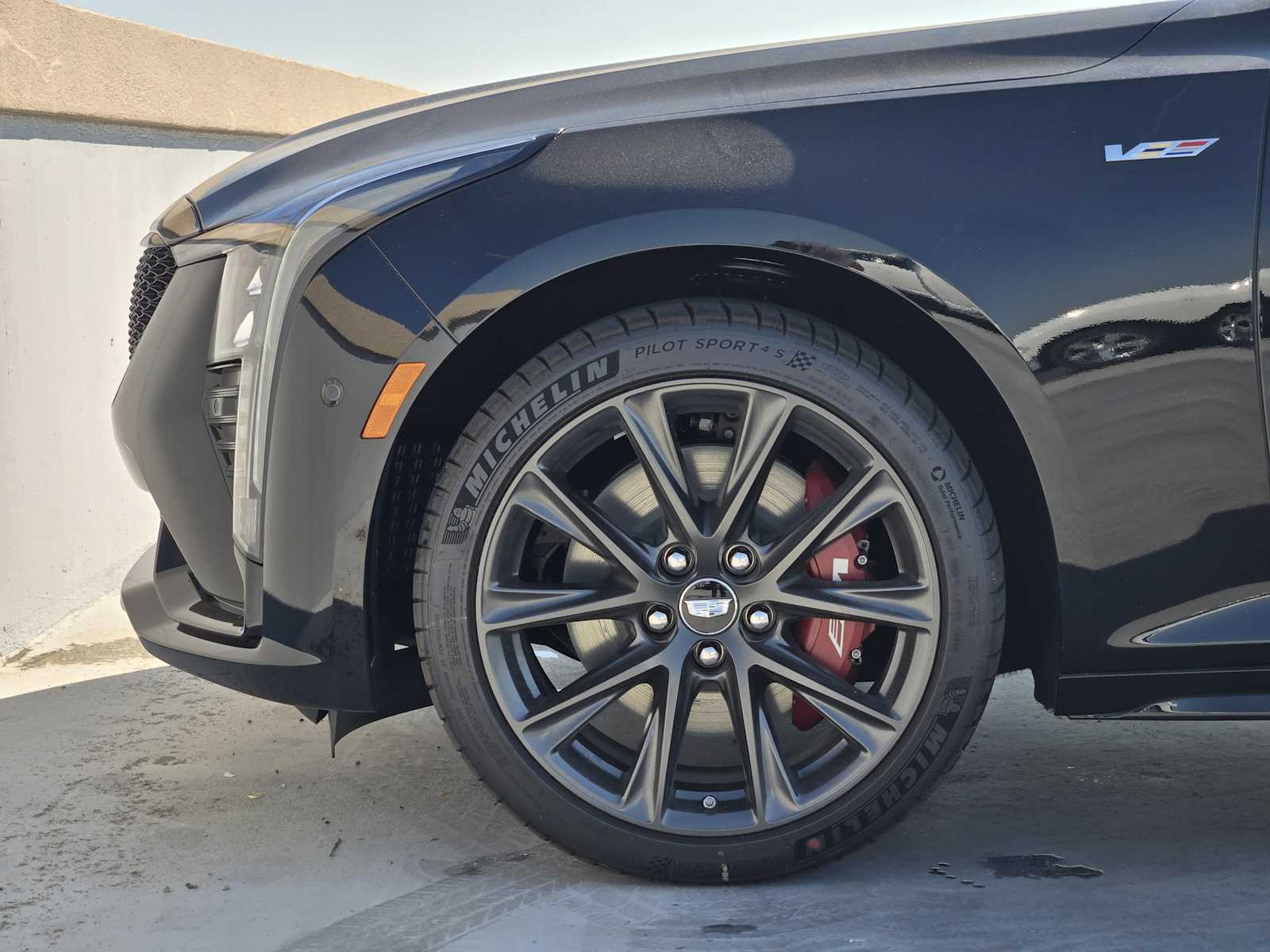 2026 Cadillac CT5 V photo 6