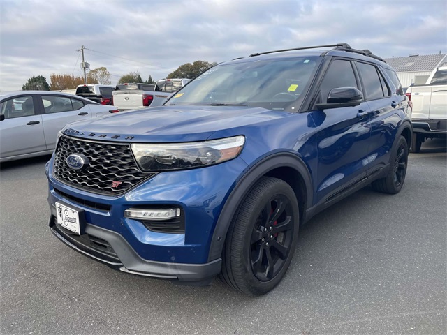 2020 Ford Explorer ST photo 3
