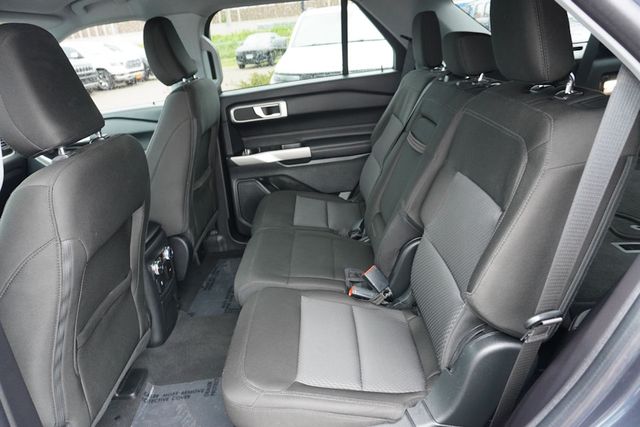 2022 Ford Explorer XLT photo 14
