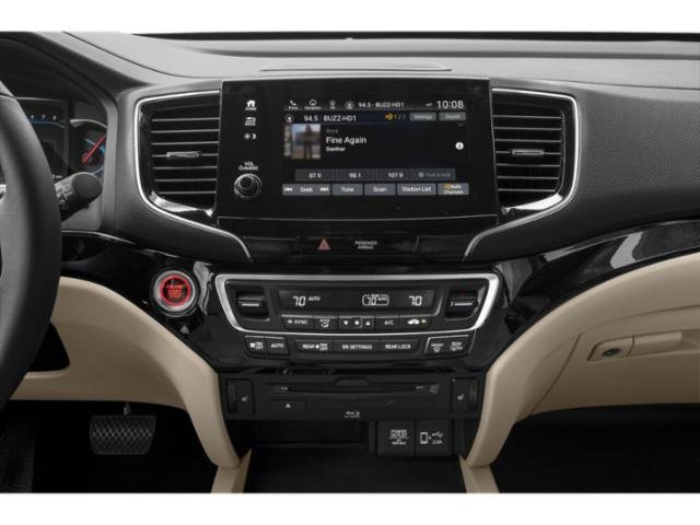 2022 Honda Pilot Touring photo 9