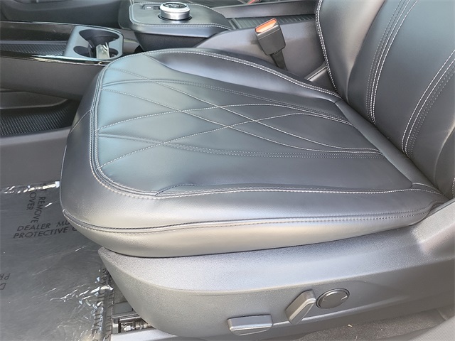 2021 Ford Mustang Mach-E Select photo 18