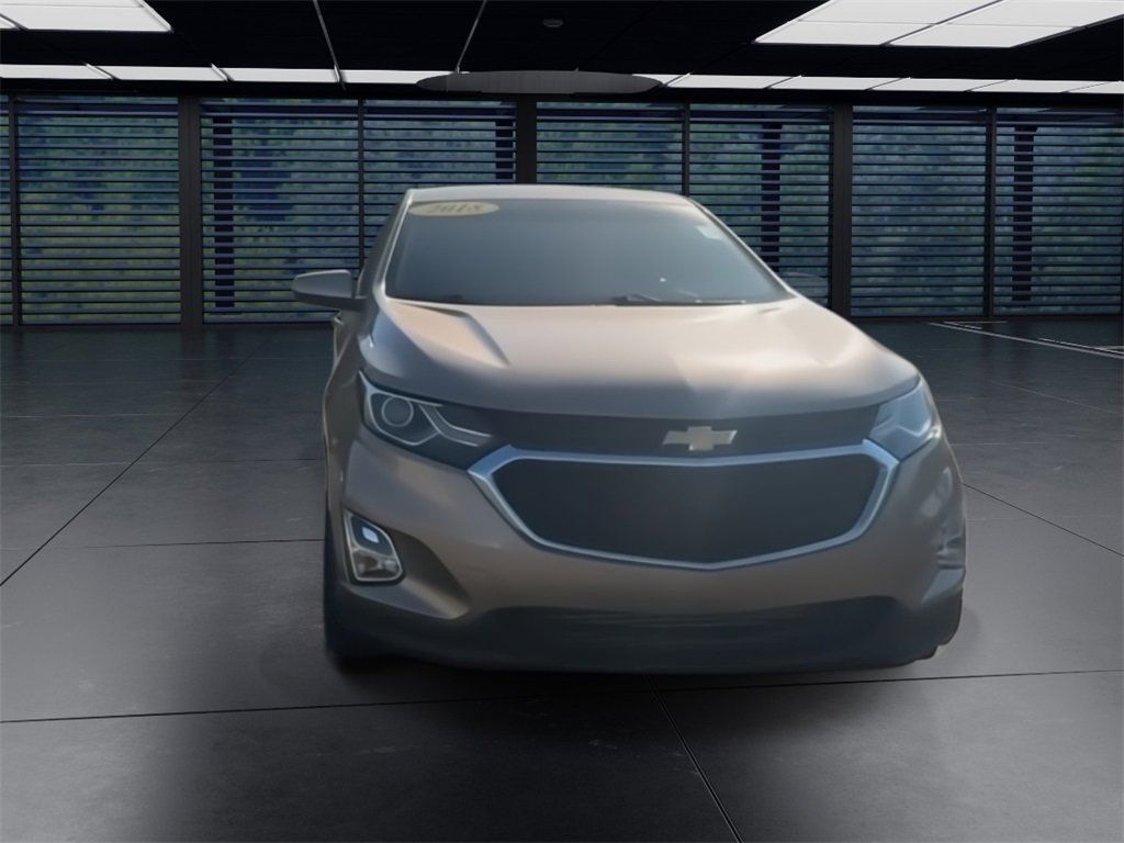 2018 Chevrolet Equinox LT photo 3