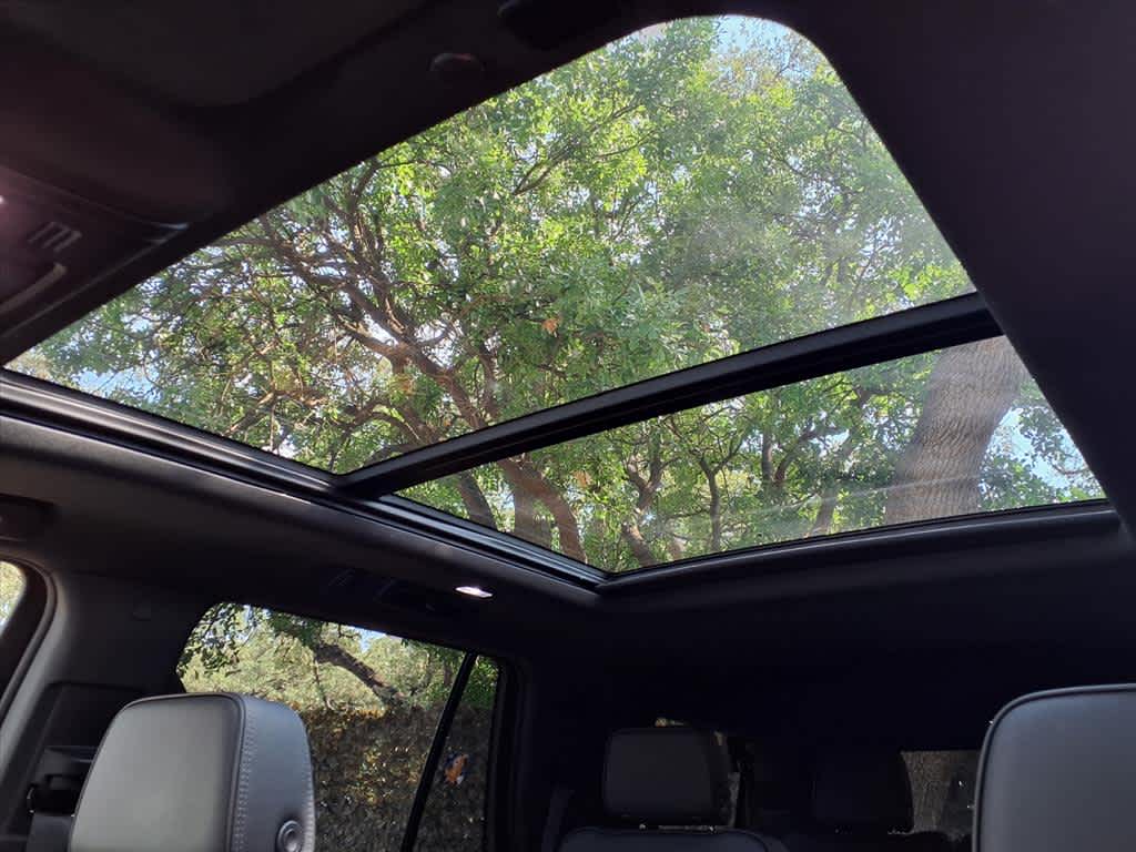 2024 Gmc Yukon Denali photo 26