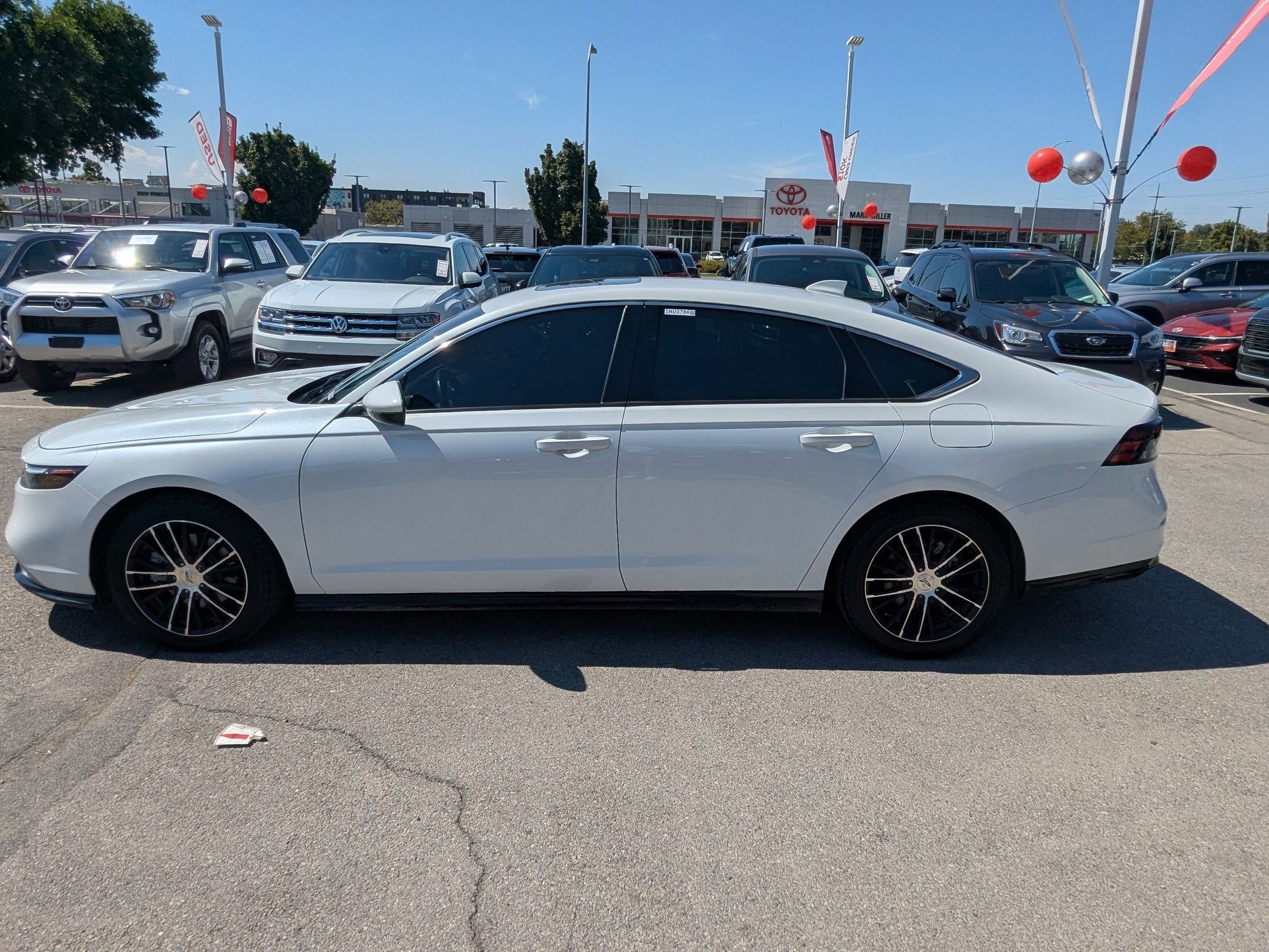 2024 Honda Accord Hybrid Touring photo 6