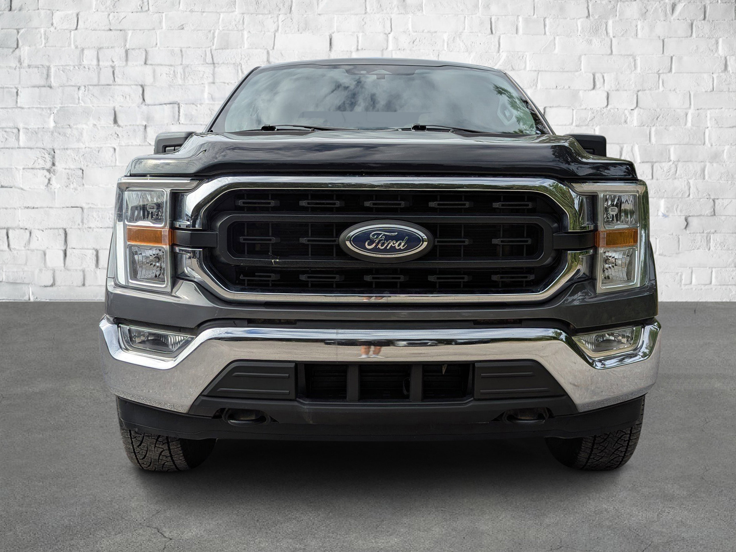 2022 Ford F-150 XLT photo 2