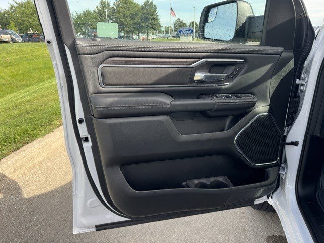 2026 Ram 1500 Laramie photo 7