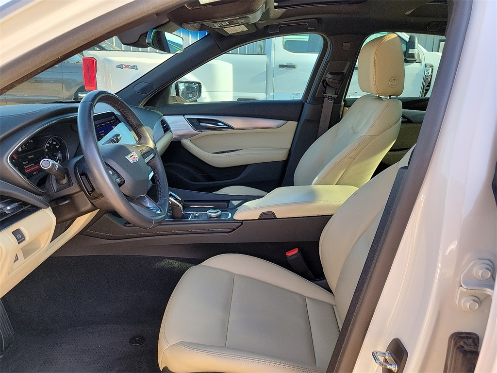 2024 Cadillac CT5 Luxury photo 16