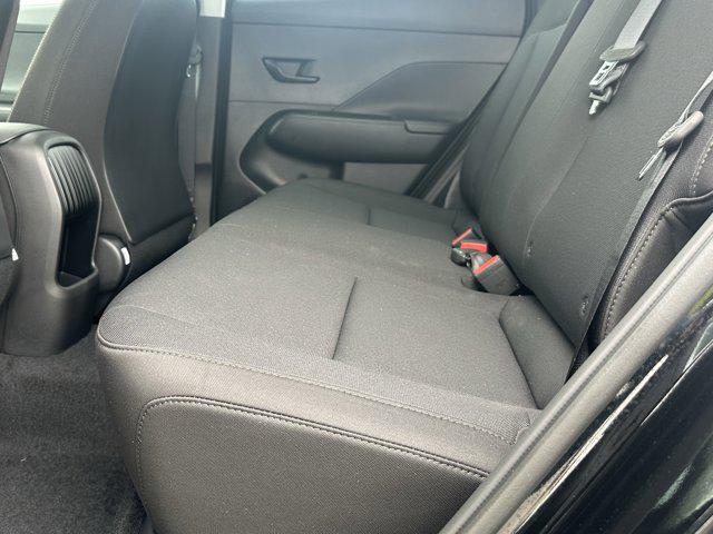 2026 Hyundai Kona SE photo 17