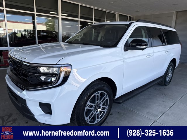 2025 Ford Expedition Active's photo