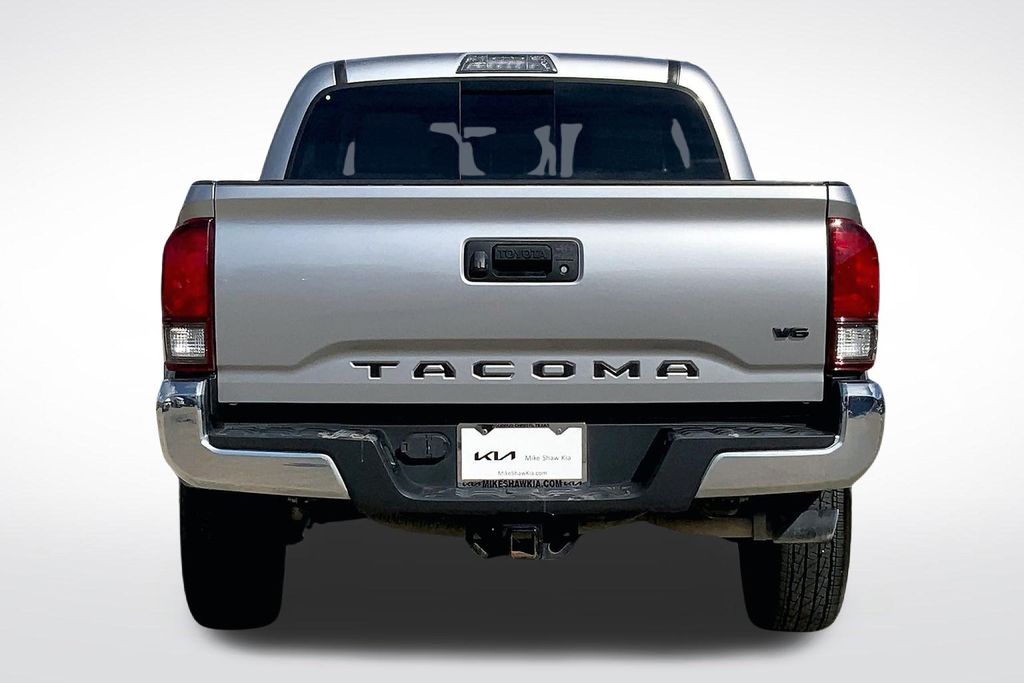 2021 Toyota Tacoma SR5 photo 4