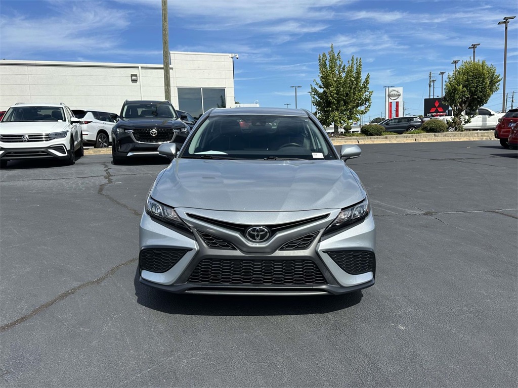 2023 Toyota Camry SE photo 2