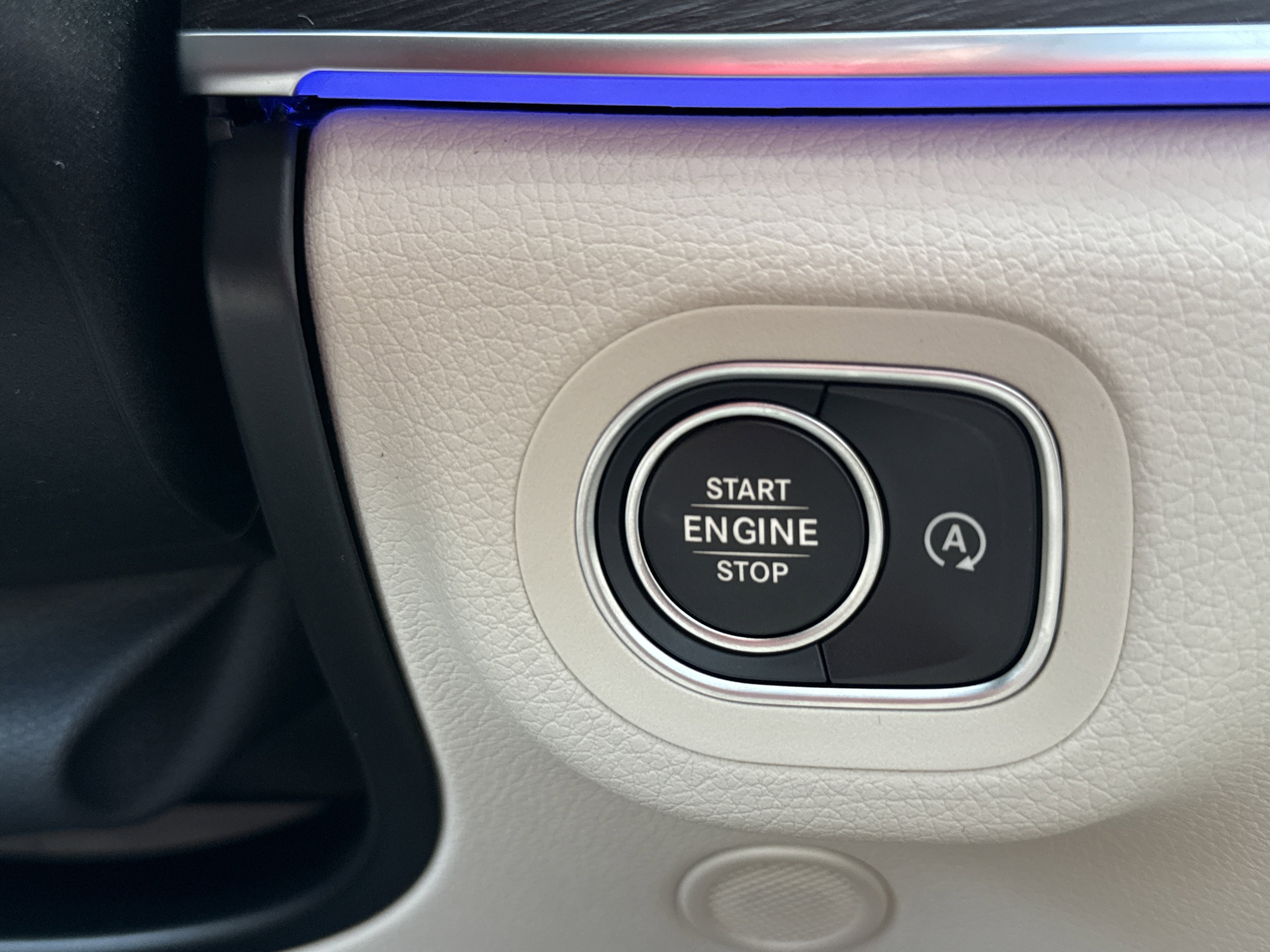 2026 Mercedes Benz GLE 450 4MATIC photo 5