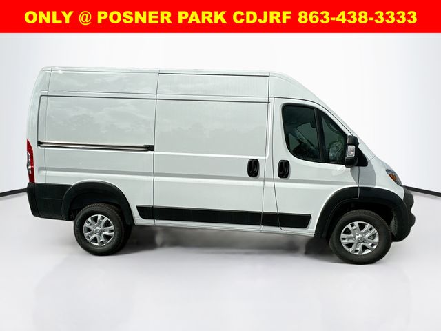 2025 Ram ProMaster 1500 SLT Cargo Van High Roof photo 4