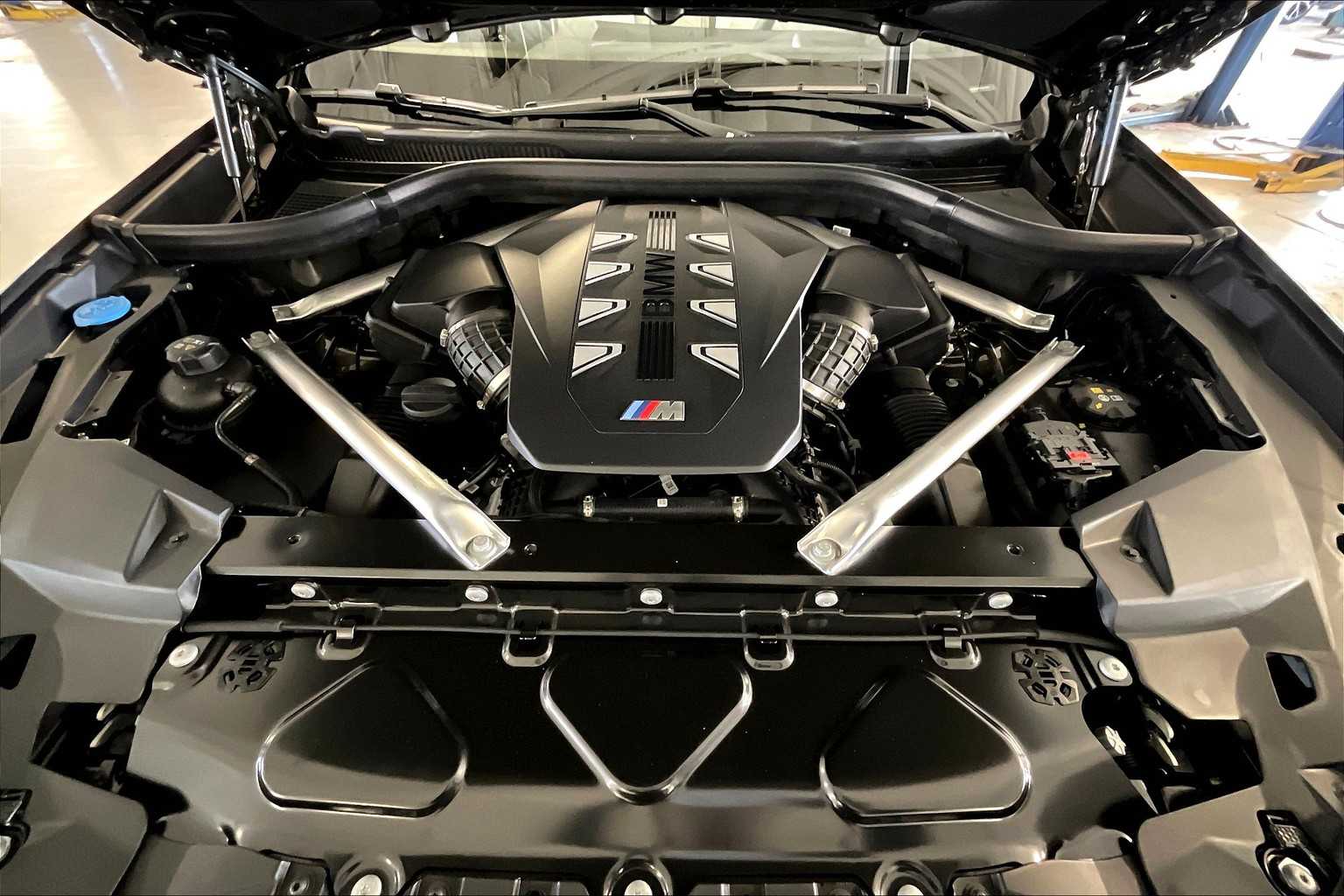 2026 Bmw X5 M60i photo 14
