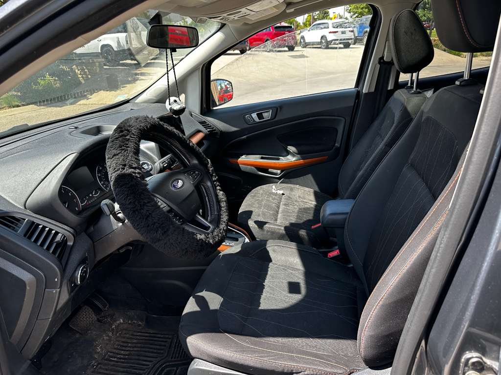 2022 Ford EcoSport SE photo 2