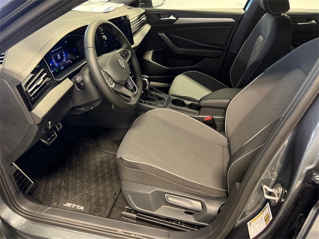 2025 Volkswagen Jetta 1.5T Sport photo 6