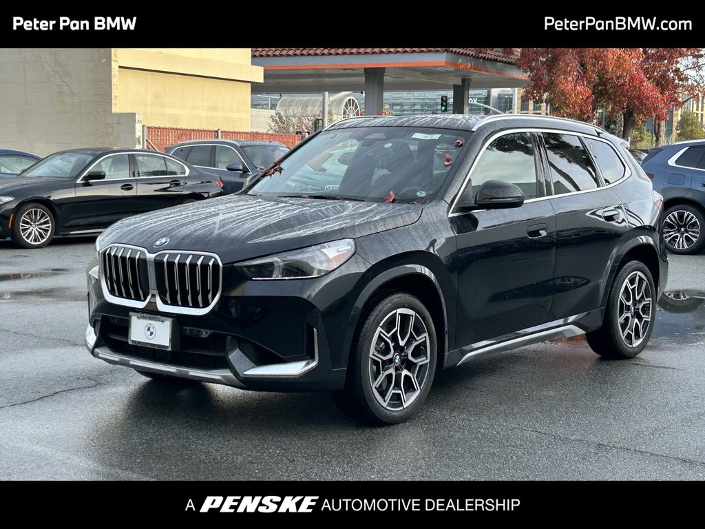 2026 BMW X1 28i's photo
