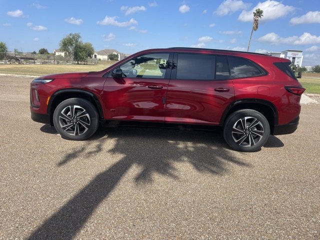 2026 Buick Enclave Sport Touring photo 4