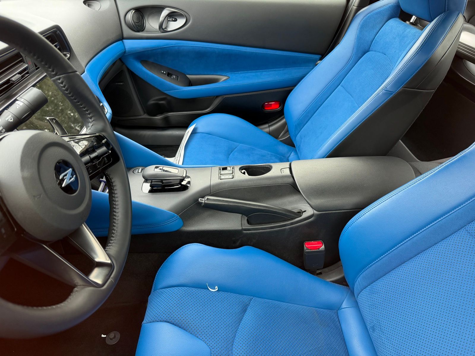 2024 Nissan Z Performance photo 3