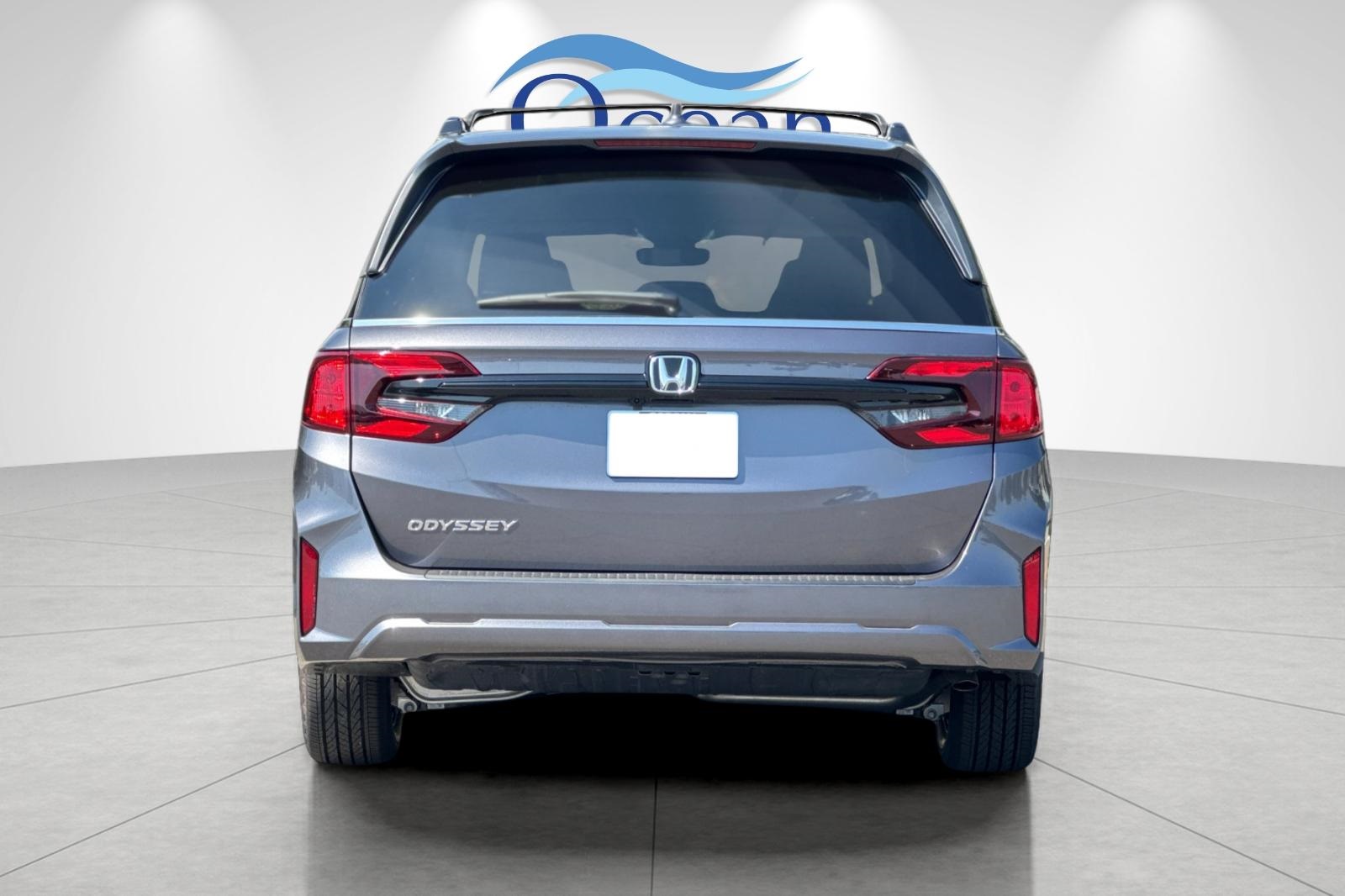 2026 Honda Odyssey EX-L photo 4