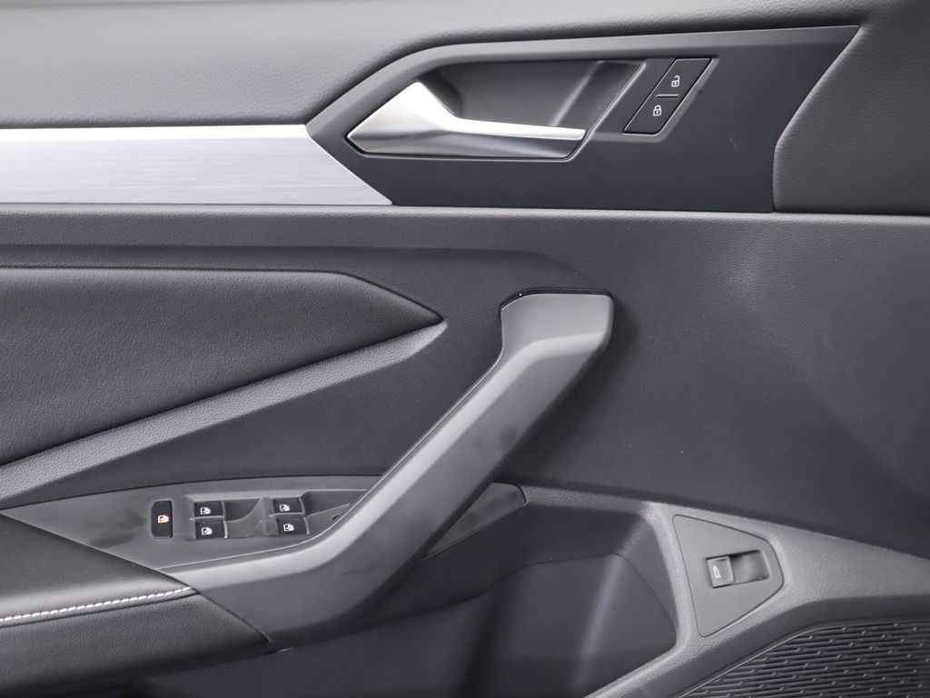2025 Volkswagen Jetta 1.5T S photo 23