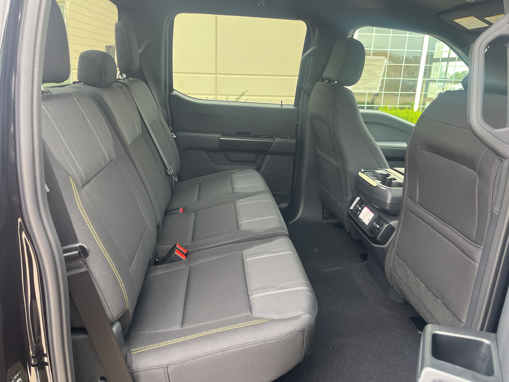 2025 Ford F-150 STX photo 33