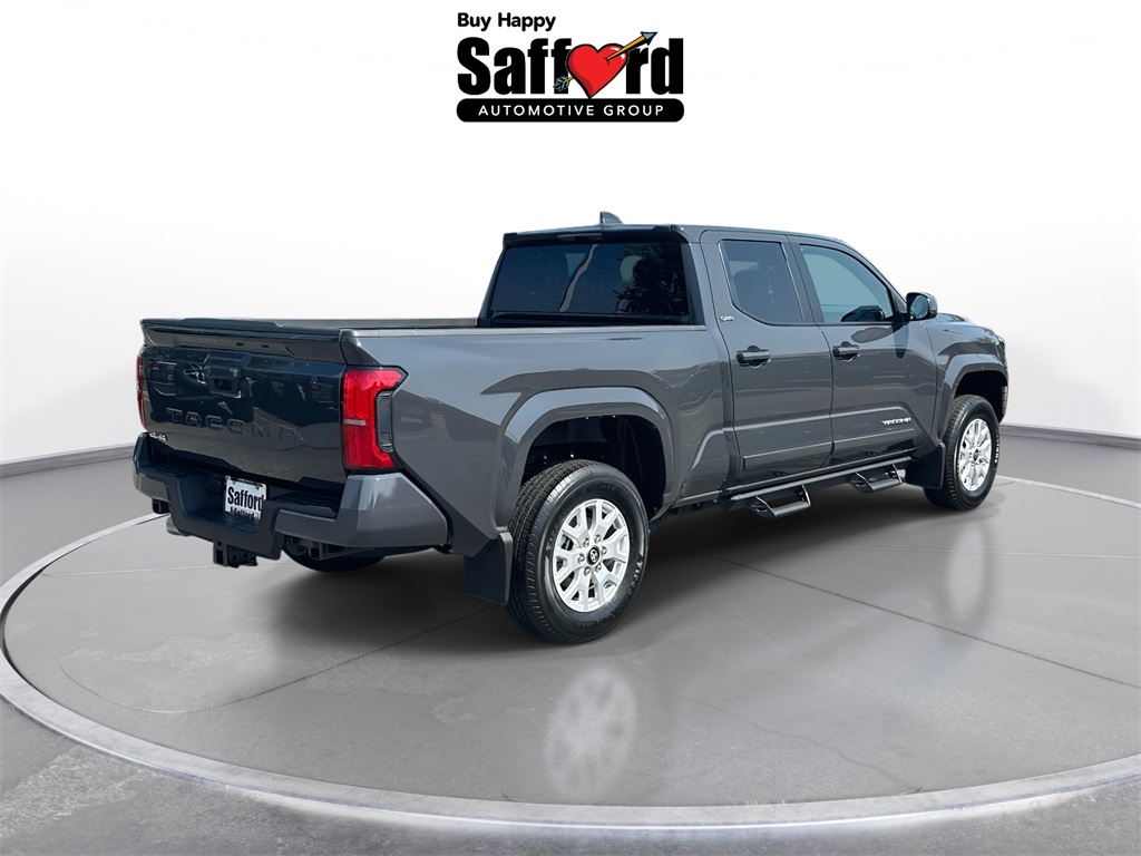 2025 Toyota Tacoma SR5 photo 8