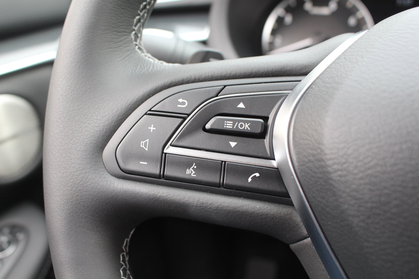 2025 Infiniti QX50 SPORT photo 22