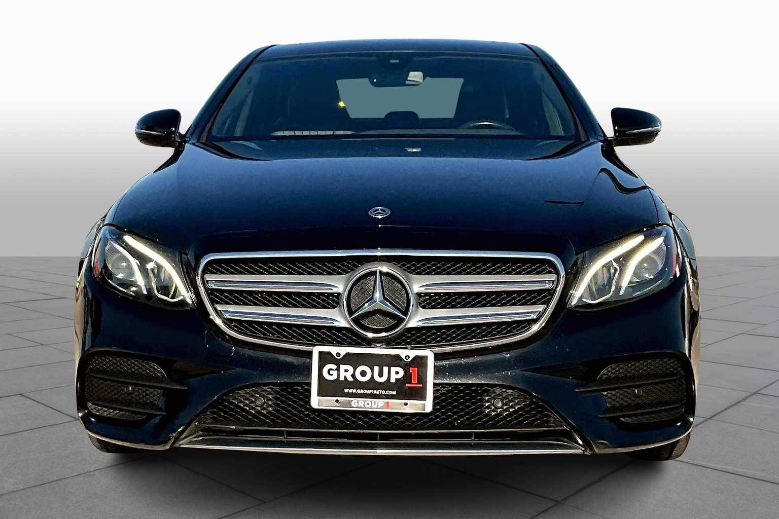 2020 Mercedes Benz E 350 photo 3