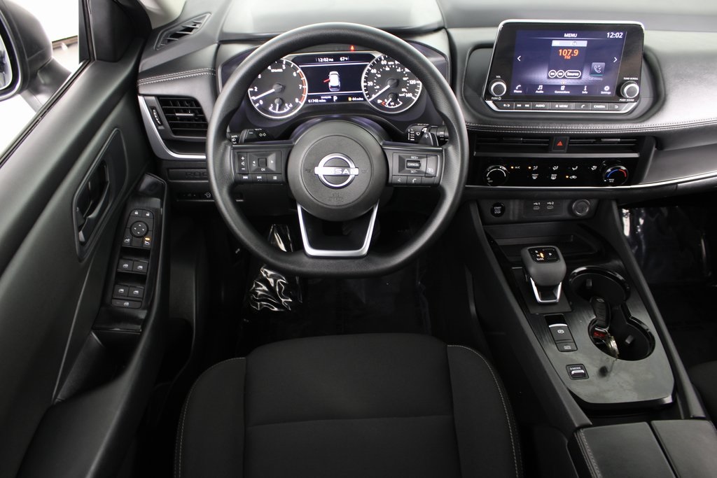 2024 Nissan Rogue S photo 2