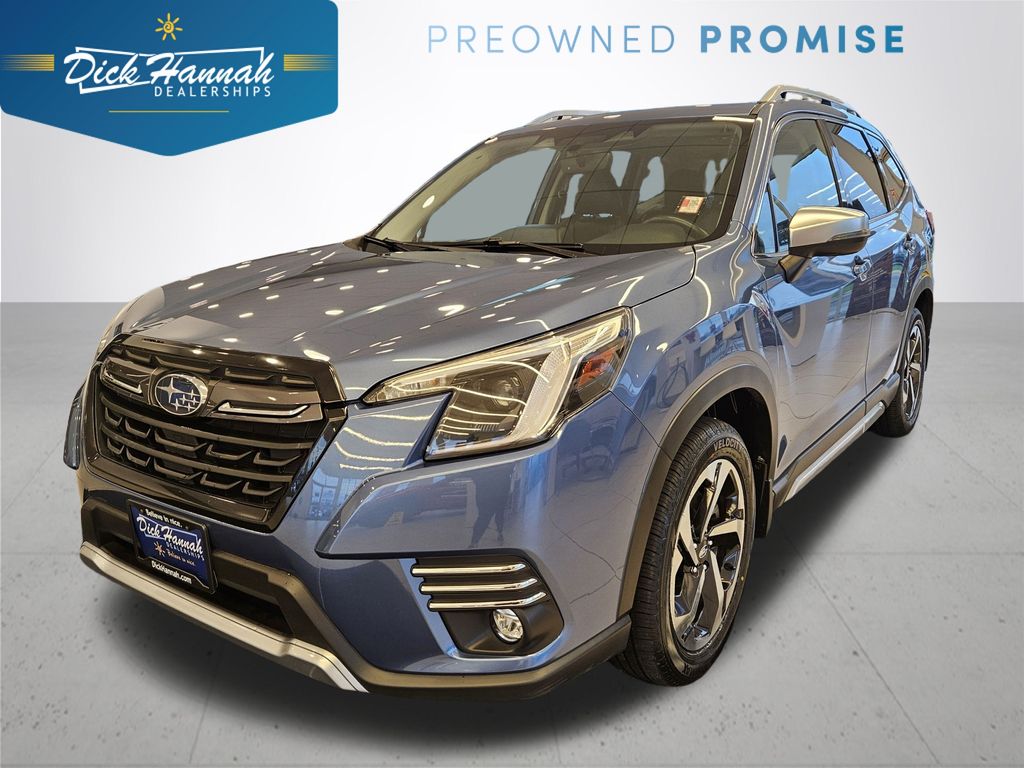 2023 Subaru Forester Touring's photo