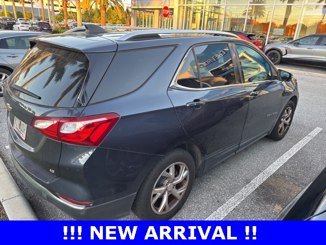 2018 Chevrolet Equinox LT photo 3