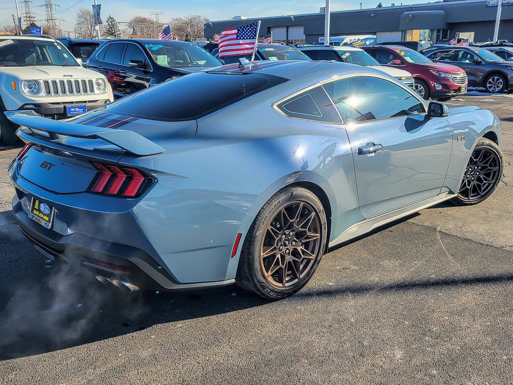 2024 FORD MUSTANG - Image 8